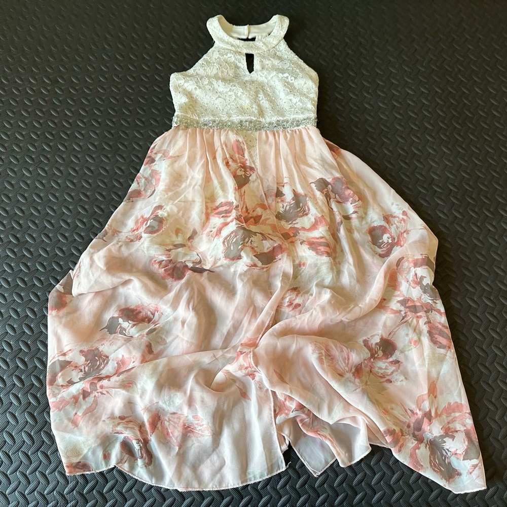 Speechless Kids Sleeveless Sequence Flower Print Train Dress